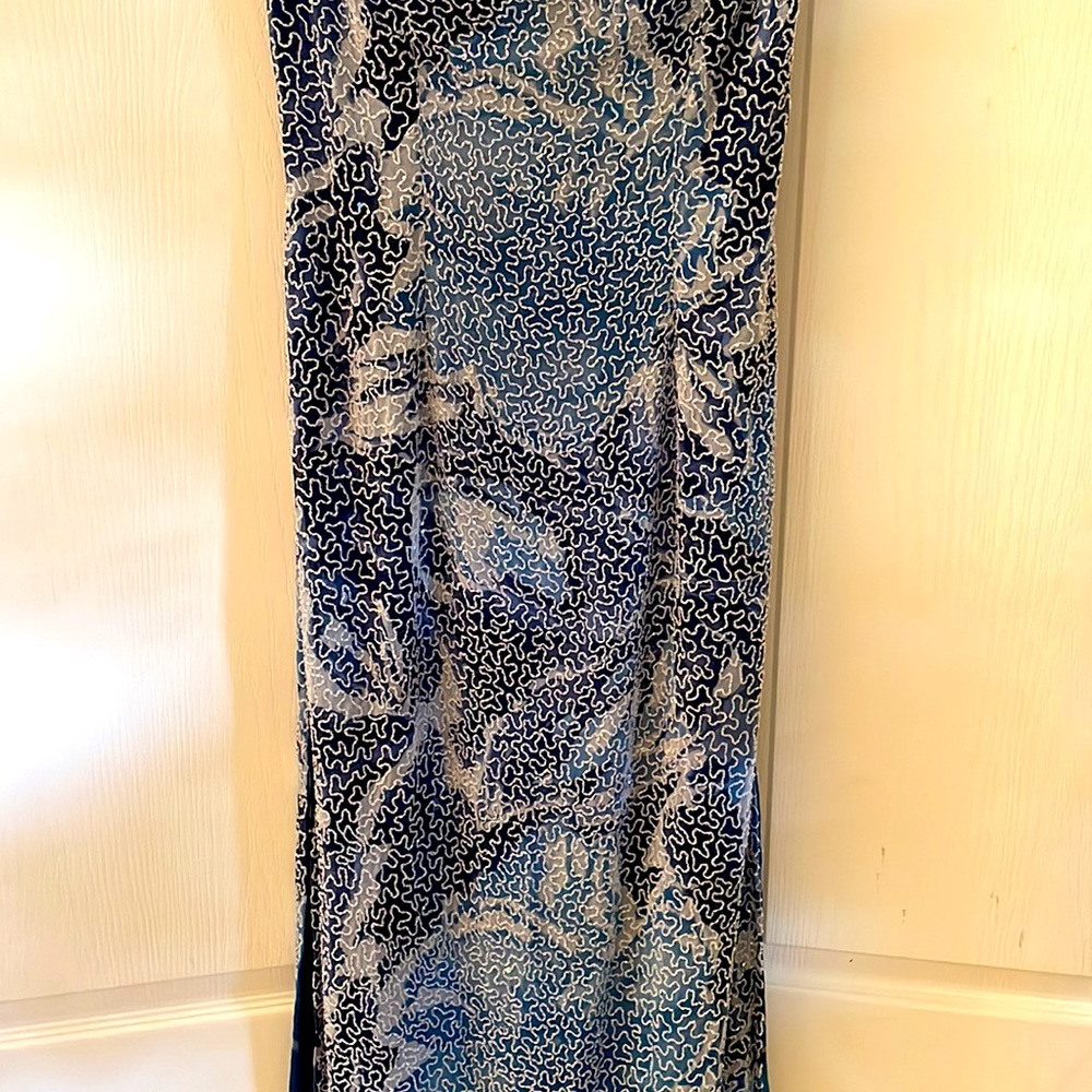 Gorgeous Blue Beaded Formal Evening Gown by Mia Bella. Size M. Never worn, New! - Picture 6 of 13